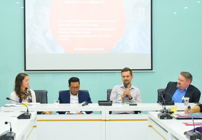 JICUF Executive Director Paul Hastings Speaks at Institute of International Education Workshop in Vietnam2-min JICUF Executive Director Paul Hastings Speaks at Institute of International Education Workshop in Vietnam2-min