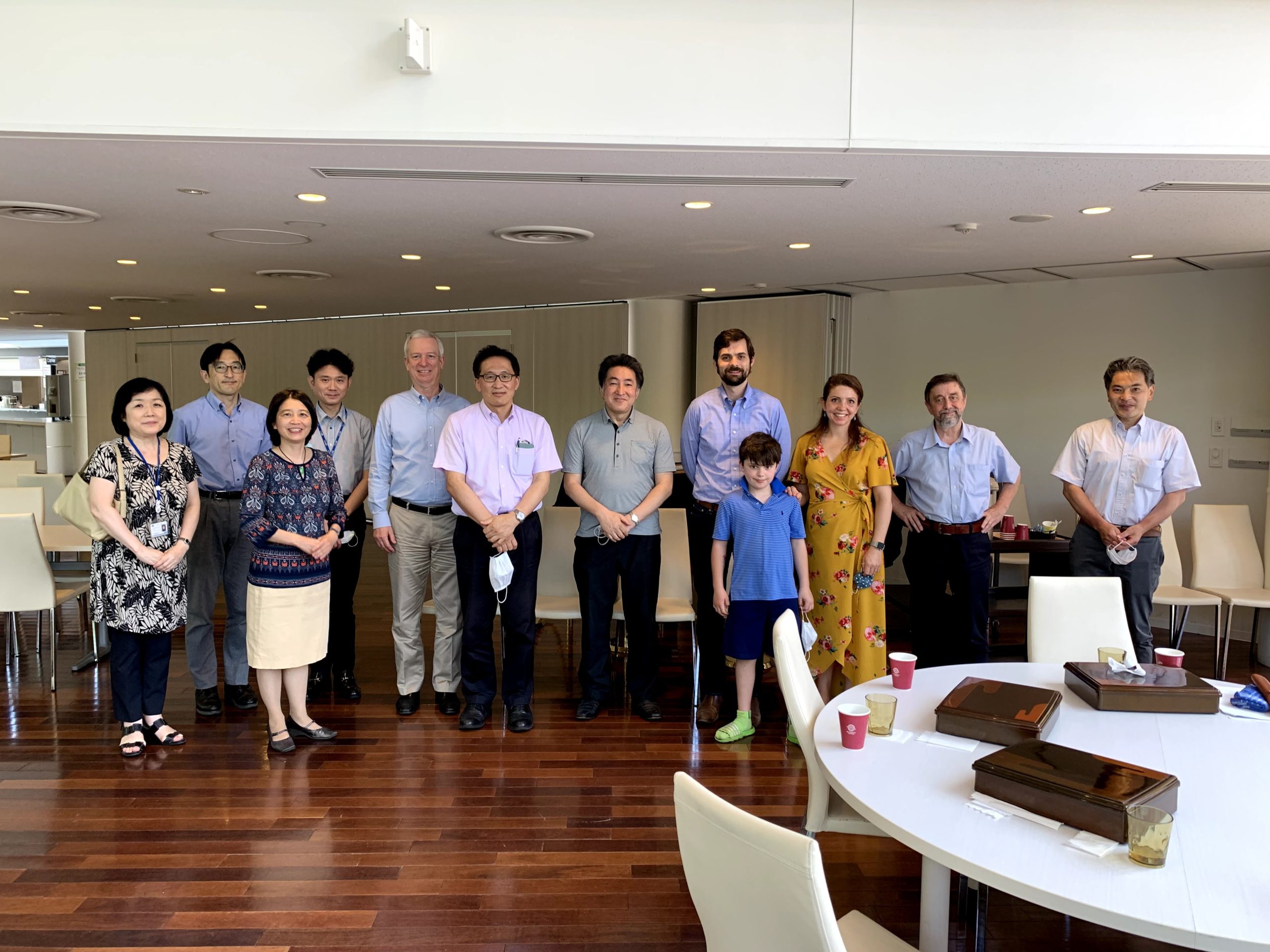 Paul and his family at a farewell lunch hosted by ICU President Shoichiro Iwakiri and colleagues in June 2020.